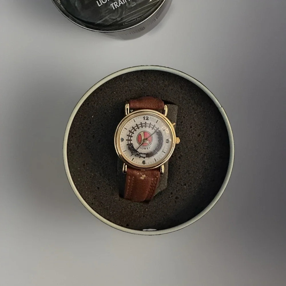 Lionel Train Watch Animated Sec & Sound Brown Leather Band Gold Case COA & Tin
